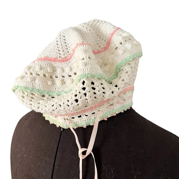 Vintage White Cotton Crochet Béret Floral Detail Ribbon Coquette - Picture 5 of 6